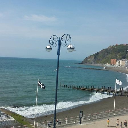 Awel Mor Holiday Apartment Аберистуит Номер фото