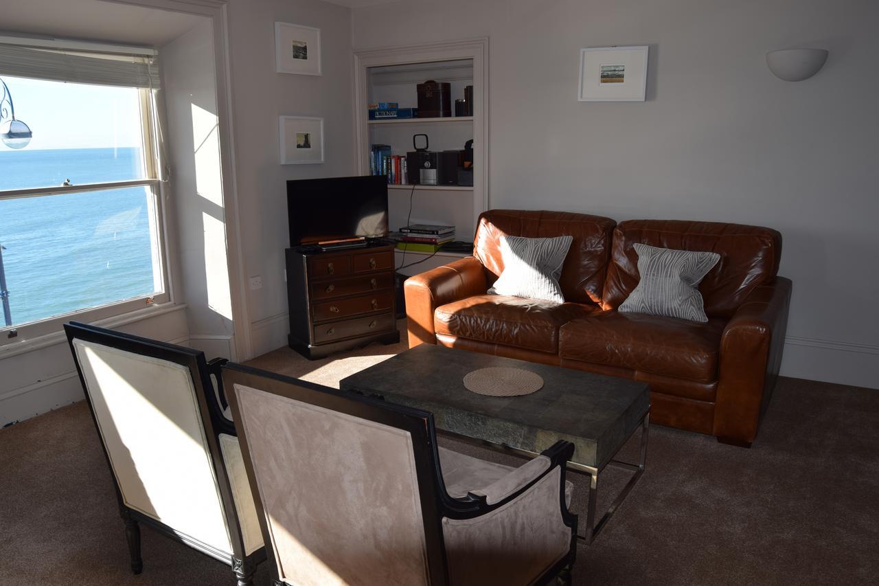 Awel Mor Holiday Apartment Аберистуит Экстерьер фото